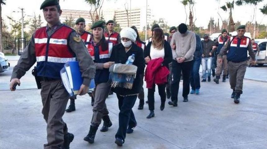 &nbsp;Cinayetten Sonra Kuran Ve Bayrak &Uuml;st&uuml;ne Yemin Etmişler