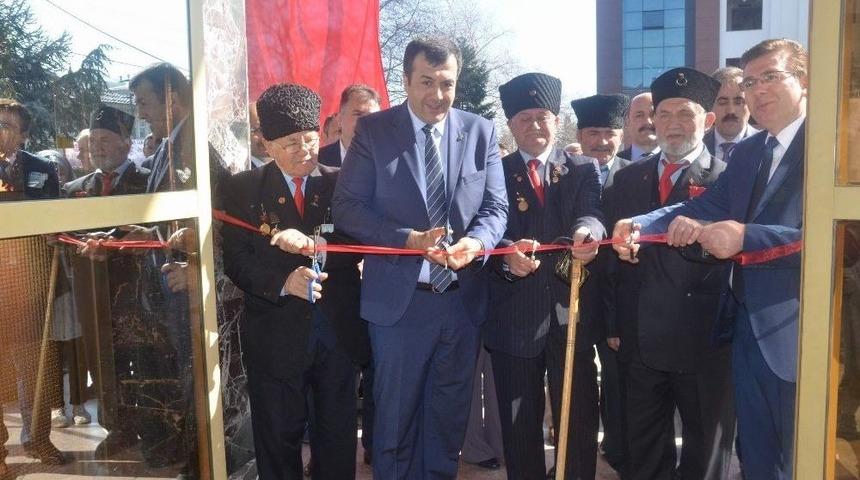 &Ccedil;anakkale Savaşı Objeleri Ve Resimleri Vakfıkebir&rsquo;de Sergileniyor