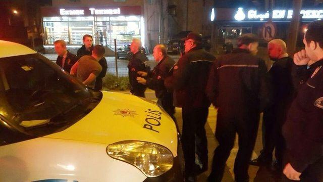 ‘dur’ İhtarına Uymayan Çalıntı Otomobil Polisi Harekete Geçirdi