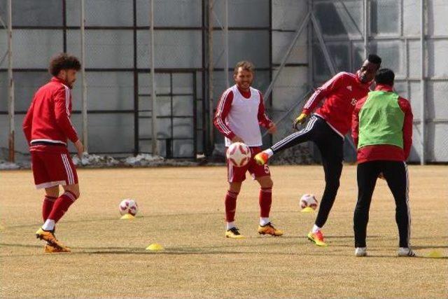 Sivasspor, Balıkesirspor Maçının Hazırlıklarını Sürdürüyor