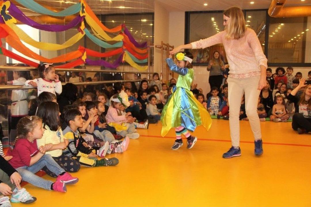 Mod Bodrum Anaokulu Ve Kreş &Ouml;ğrencileri 8 Mart D&uuml;nya Kadınlar G&uuml;n&uuml;n&uuml; Kutladı