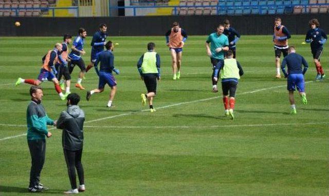 Karabükspor'dan Latovlevici Açıklaması