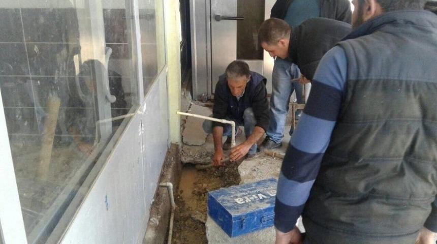 Askim Ekipleri Deprem B&ouml;lgesindeki &Ccedil;alışmalarını S&uuml;rd&uuml;r&uuml;yor