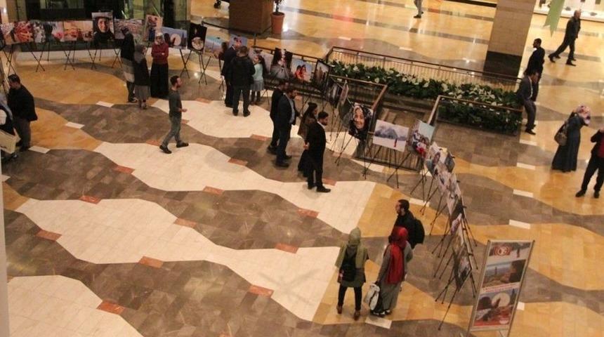 Piazza&rsquo;dan Kadınlar G&uuml;n&uuml;ne &Ouml;zel Fotoğraf Sergisi