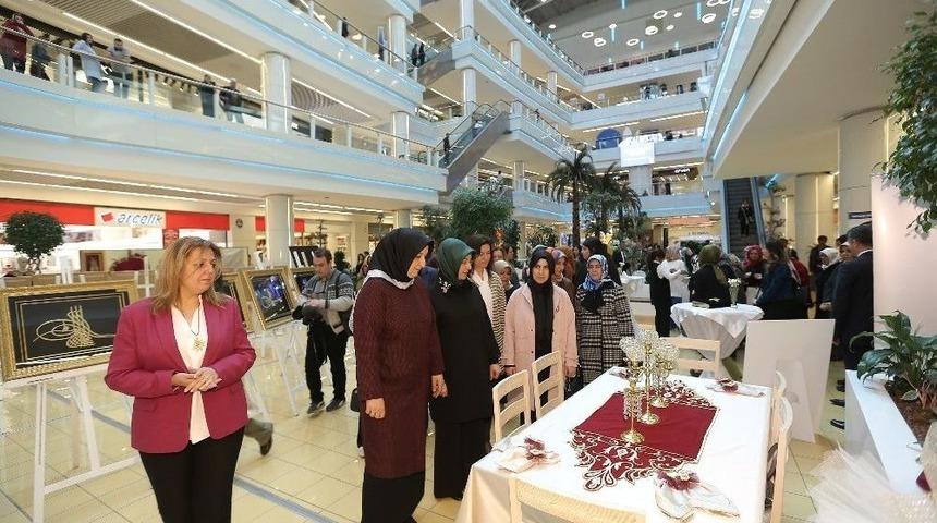 Ecdat M&uuml;hr&uuml; İle Maraş İşi Sergisi A&ccedil;ıldı