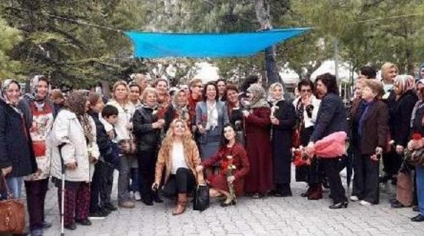 Chp'li Bi&ccedil;er Hamur A&ccedil;tı, G&ouml;zleme Yaparak Sattı