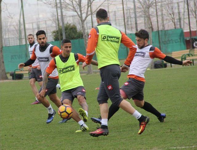 Adanaspor, Kardemir Karabükspor Maçı Hazırlıklarını Sürdürüyor