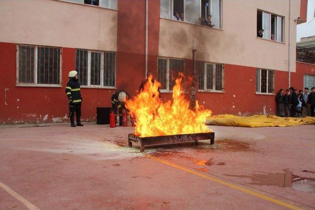 Bilecik’te Deprem Ve Yangın Tatbikatı