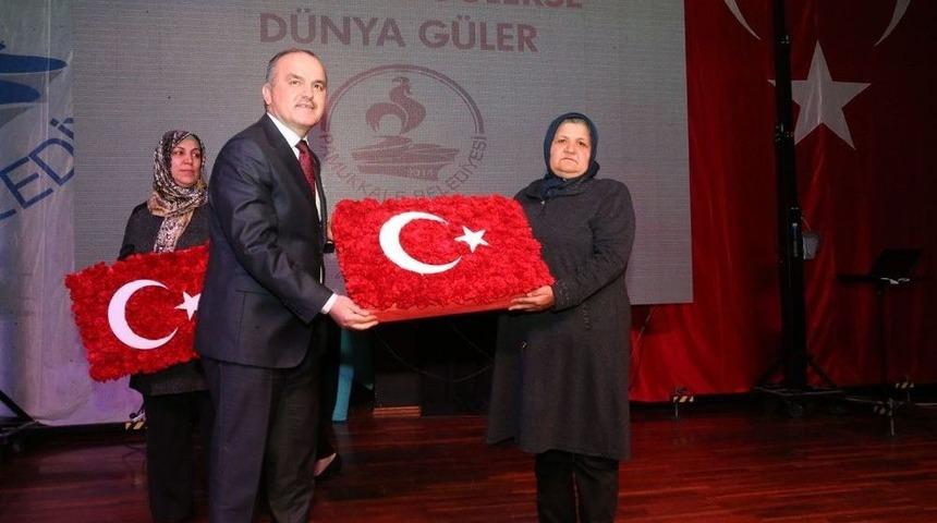 Pamukkale Belediyesi Kadınlar G&uuml;n&uuml;nde Şehit Annelerini Unutmadı