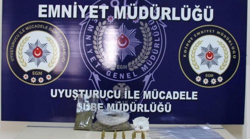 Edirne&rsquo;de &lsquo;torbacı&rsquo; Operasyonu: 5 Tutuklama