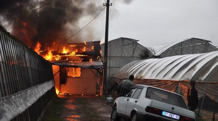 Sera Evi K&uuml;le D&ouml;nd&uuml;