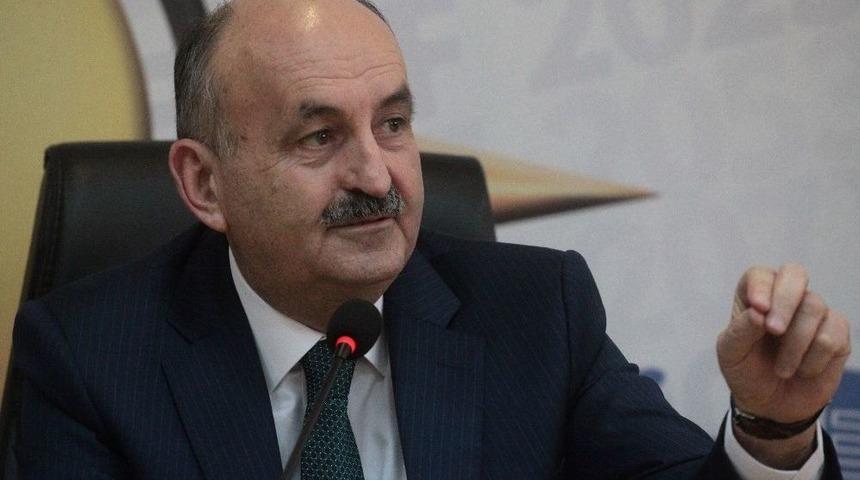 Bakan M&uuml;ezzinoğlu: "2 Yılda Emekli Olmak Diye Bir Şey Yok"