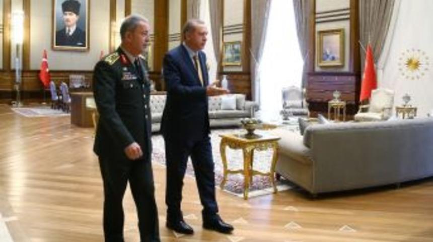 Cumhurbaşkanı Erdoğan, Mit Başkanı Ve Genelkurmay Başkanını Kabul Etti