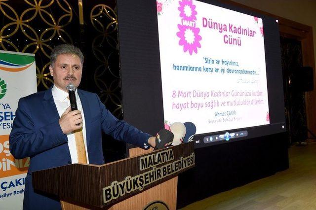 Büyükşehir Belediyesinden Kadınlar Günü Etkinliği