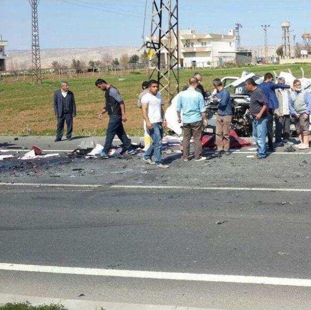 İpekyolu’nda Trafik Kazası: 1 Ölü, 10 Yaralı