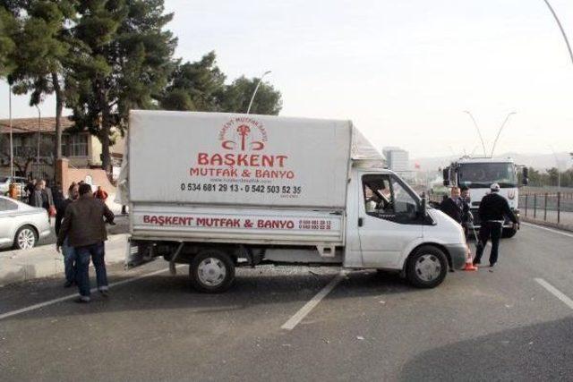 Şanlıurfa'da Trafik Kazası: 5 Yaralı