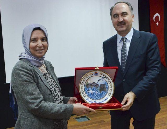 Sinop Üniversitesinde ‘kadın Ve Liderlik’ Konferansı