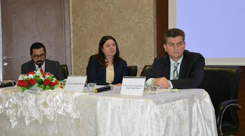 Kadın Sağlığında Obezite Paneli D&uuml;zenlendi