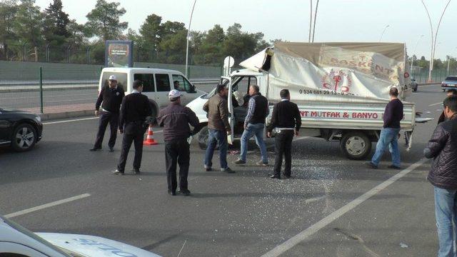 Şanlıurfa’da Trafik Kazası: 5 Yaralı