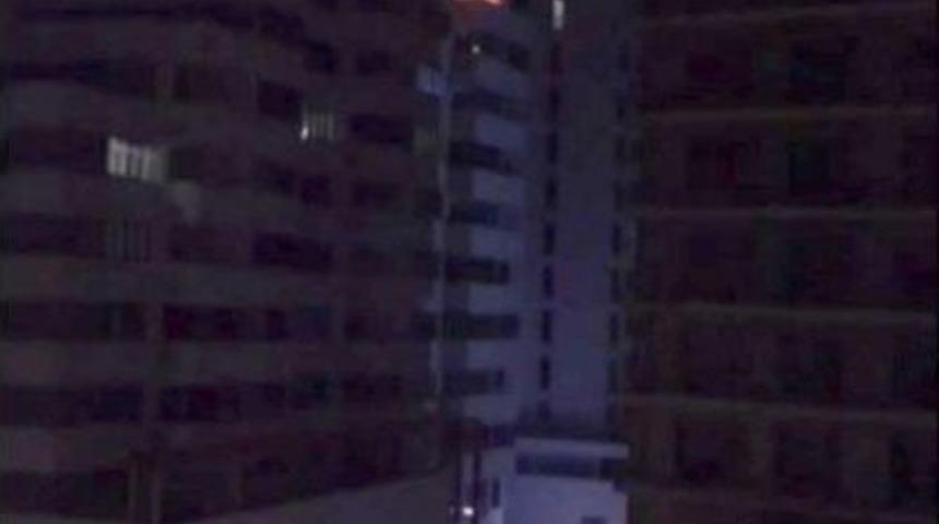 Rezidansta Yangın Korkuttu