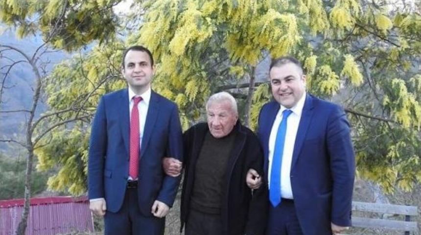 Şair Ahmet Ka&ccedil;ar&rsquo;ı Ziyaret Ettiler