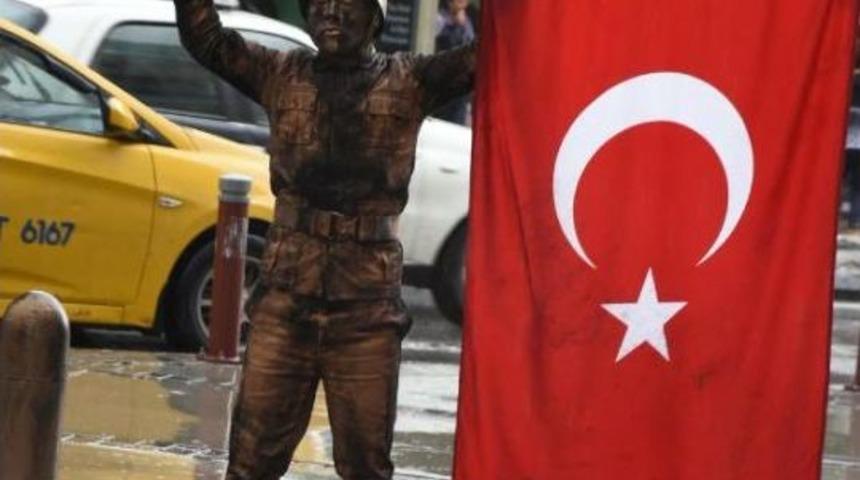 İzmir'de Bahar Yağmuru Manzaraları