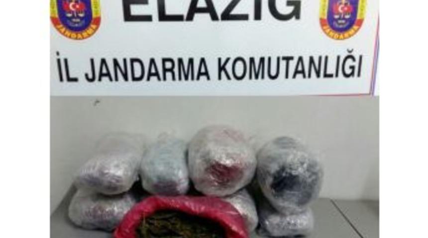 Otomobilde 10 Kilogram Uyuşturucu Madde Ele Ge&ccedil;irildi