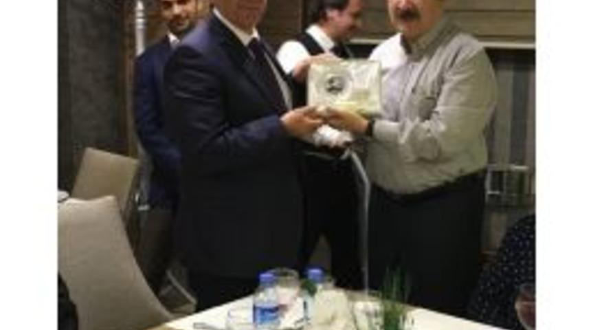 G&uuml;neş Vakfı&rsquo;ndan D&uuml;sen Kaseinov&rsquo;a Doğum G&uuml;n&uuml; Mesajı