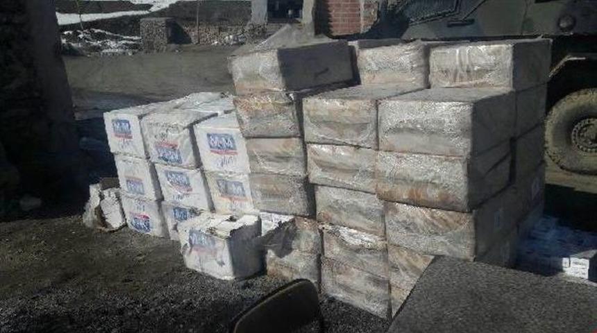 Hakkari'de 40 Bin Paket Ka&ccedil;ak Sigara Ele Ge&ccedil;irildi