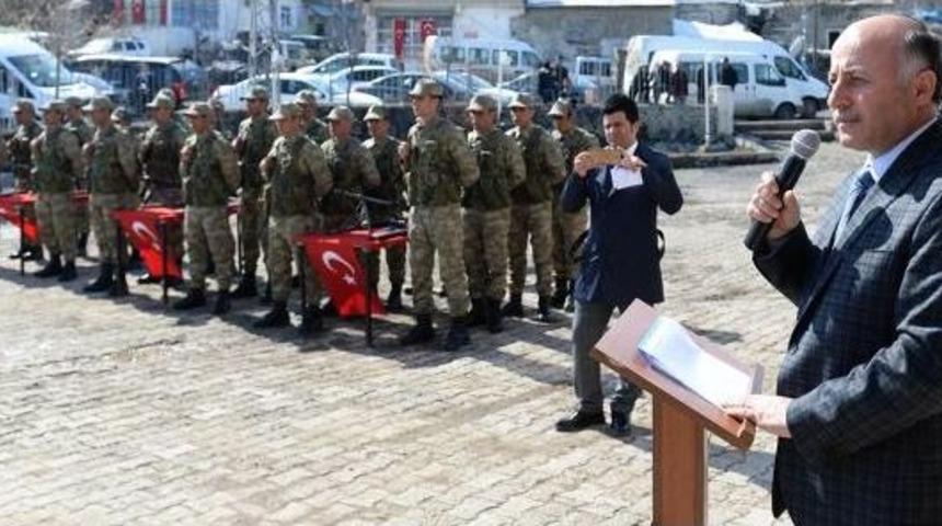 Pkk'nın Katliam Yaptığı Mahallede Korucular Yemin Etti