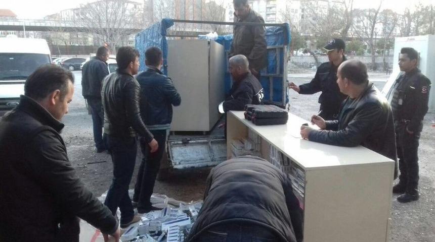 &Ccedil;alıntı Ara&ccedil;la Sigara Ka&ccedil;ak&ccedil;ılığı Yaparken Yakalandılar