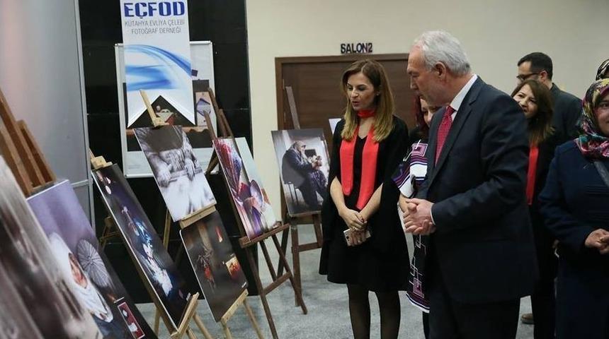 Kadın G&ouml;z&uuml;yle Fotoğraf