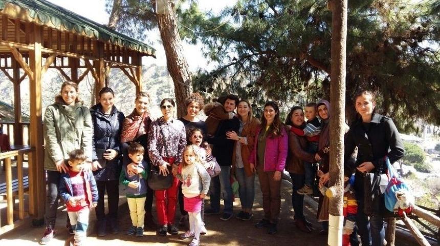 Nazilli&rsquo;de Kreş &Ouml;ğrencileri Ve Belilerle Buluştu