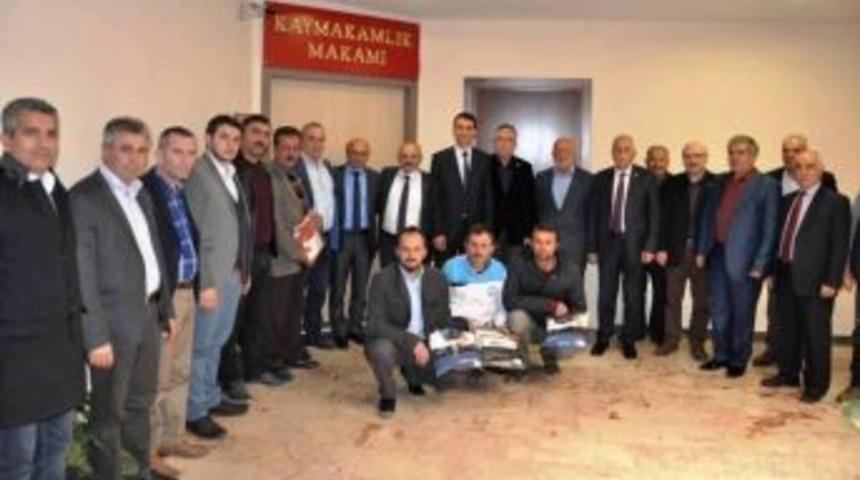 Altınova&rsquo;da Amat&ouml;r Kul&uuml;plere Malzeme Yardımı