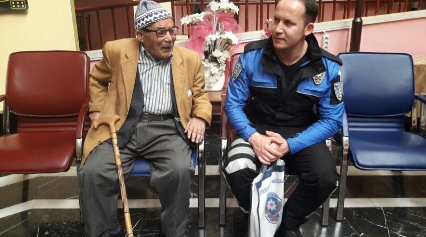 Tdp&rsquo;den Huzurevi&rsquo;ne Ziyaret