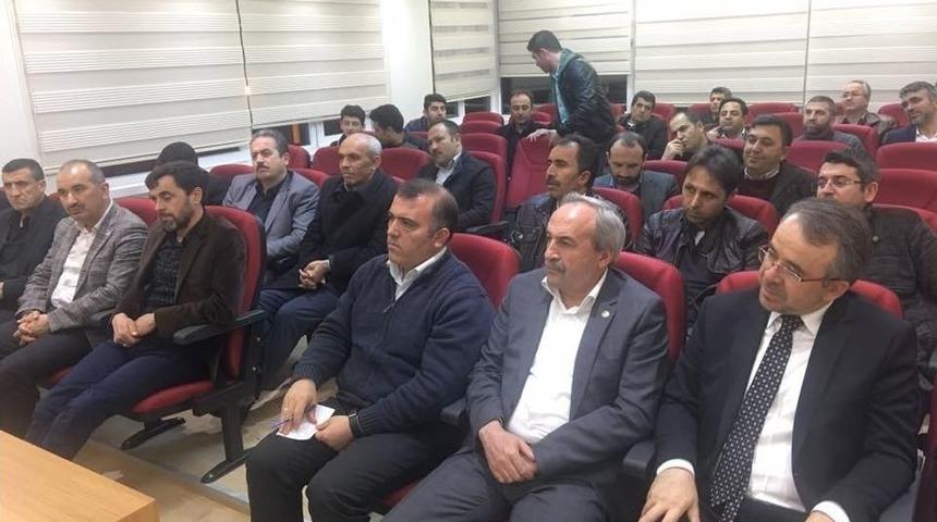 B&uuml;y&uuml;kel&ccedil;i Aydın Nurhan Kayseri Eğitim Bir Sen&rsquo;de Avrupa&rsquo;nın İkiy&uuml;zl&uuml;l&uuml;ğ&uuml;n&uuml; Anlattı