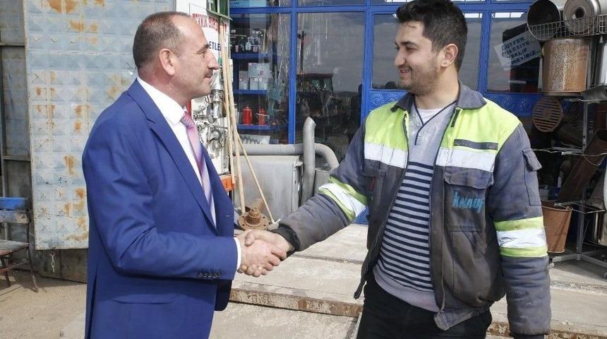 Başkan Duruay Sanayi Sitesi Esnafını Ziyaret Etti