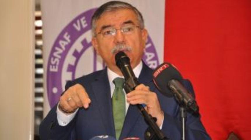 Milli Eğitim Bakanı Yılmaz: "t&uuml;rkiye&rsquo;deki Sistemin Adı Belirsizliktir"