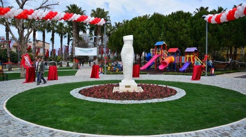 Jale İnan Parkı Manavgat&rsquo;ta A&ccedil;ıldı