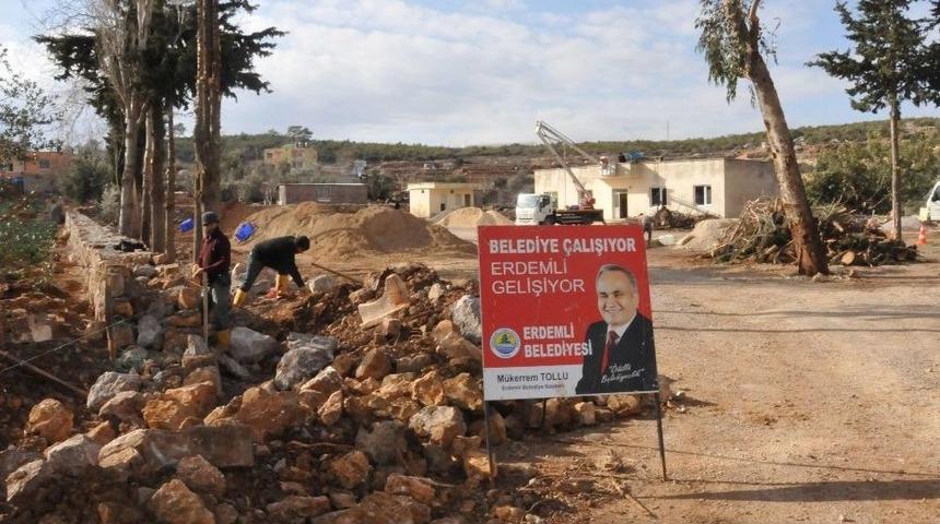 Erdemli Belediyesi, Mahalleleri Parke Taşla Kaplıyor