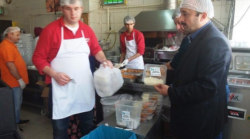 Cenaze Evlerine Yemek Servisi Yapan Firmaya Denetim