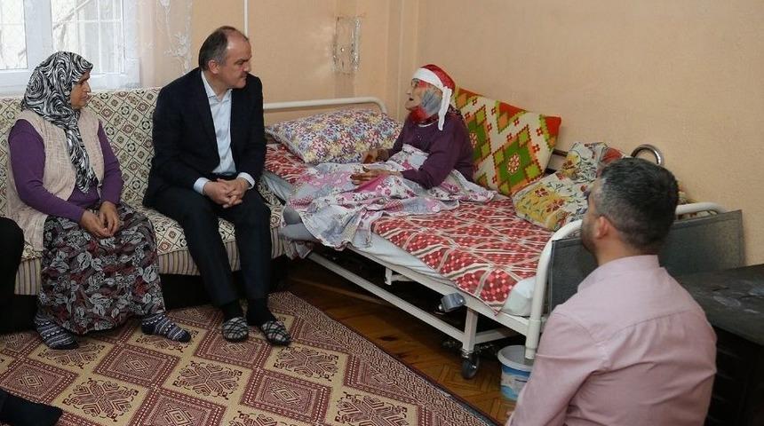 Pamukkale Belediyesi Vatandaşların İhtiya&ccedil;larını Karşılamaya Devam Ediyor