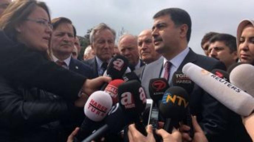 Vali Şahin: &ldquo;ilk Tespitlere G&ouml;re 5 Kişi Hayatını Kaybetmiştir&rdquo;