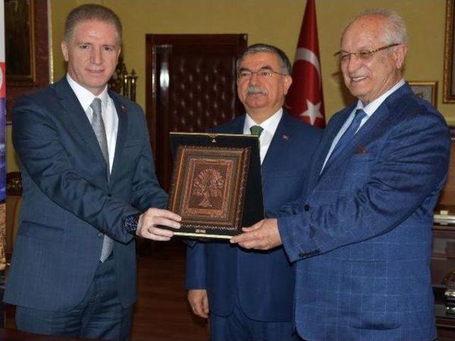 Bakan Yılmaz: Cumhurbaşkanlığı Sistemi, Cumhuriyetin Ilanı Kadar Önemli (2)