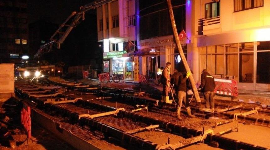 Ak&ccedil;aray Tramvay Projesinde &Ccedil;alışmalar Devam Ediyor