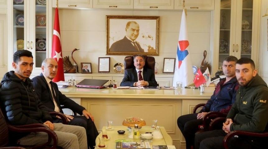 Ağrı İbrahim &Ccedil;e&ccedil;en &Uuml;niversitesi Kick Boks&rsquo;da B&uuml;y&uuml;k Başarı