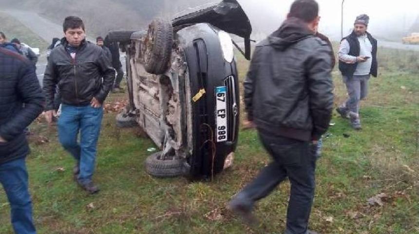 Takla Atan Otomobilin S&uuml;r&uuml;c&uuml;s&uuml; Yaralandı