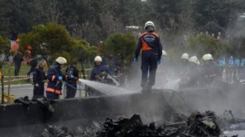 B&uuml;y&uuml;k&ccedil;ekmece&rsquo;de Helikopter D&uuml;şt&uuml;