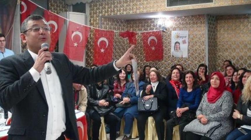 Chp'li &Ouml;zel: Bu &Uuml;lkede Bir Tane Başkomutan Var O Da Atat&uuml;rk't&uuml;r
