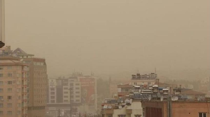 Gaziantep'i Toz Bulutu Kapladı